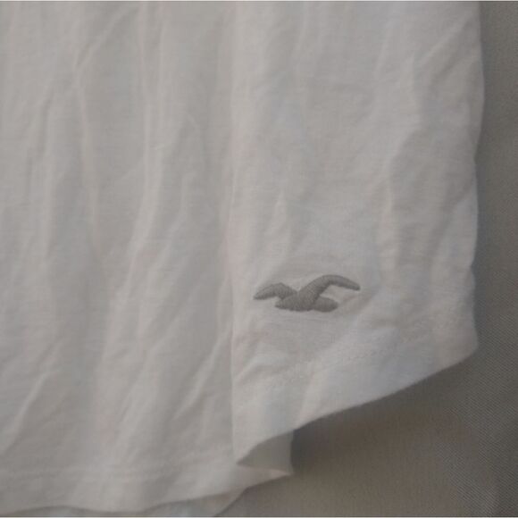 Hollister shirt   - Picture 7 of 8